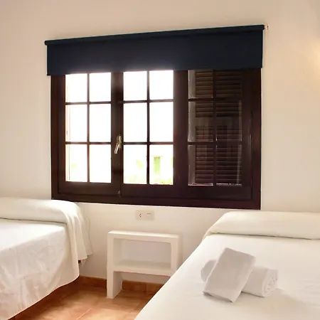Aparthotel Posidonia 3*