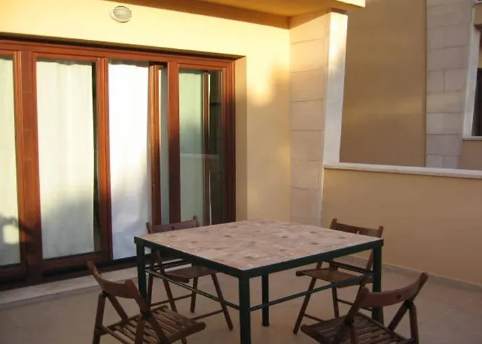 Posidonia Aparthotel 3*