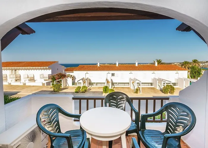 Posidonia Lägenhetshotell 3*