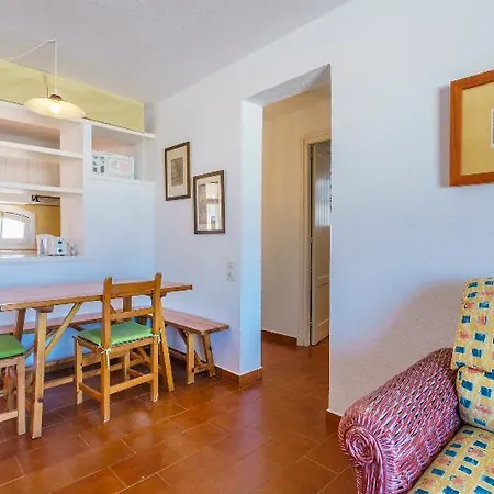 Posidonia Aparthotel 4*