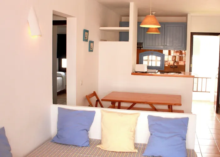 Posidonia מלון דירות